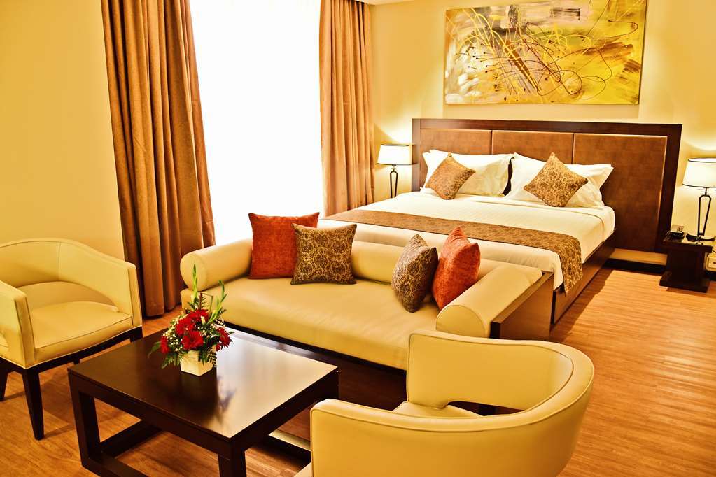 Hotel Doubletree By Hilton Nairobi Habitación foto